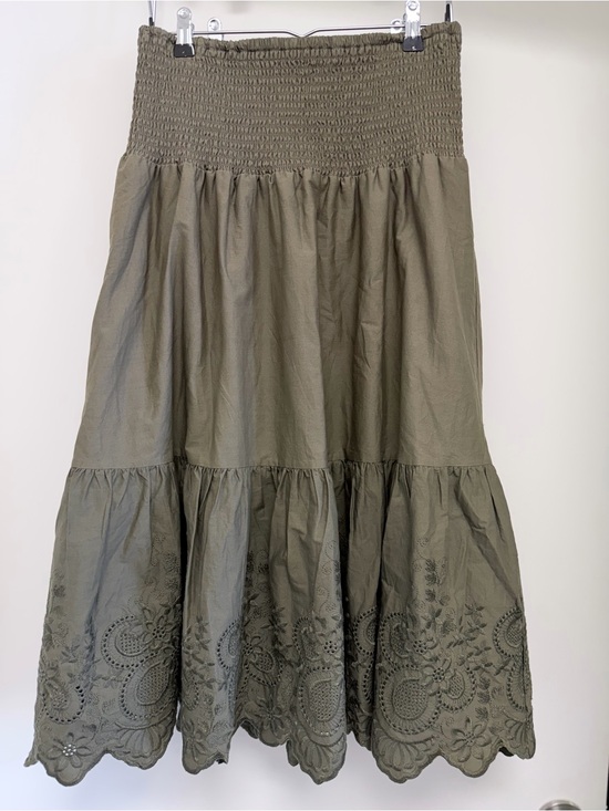 Jason Wu Dresses & Skirts - Jason Wu Embroidered Olive Green Cotton Skirt size L